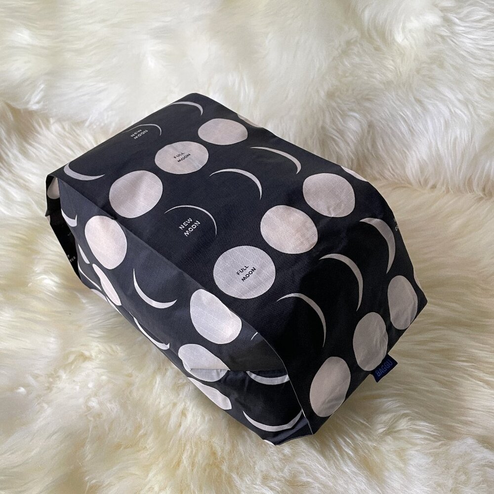 NWOT Baggu 3D Zip Pouch Medium - Moon Phase (Celestial)